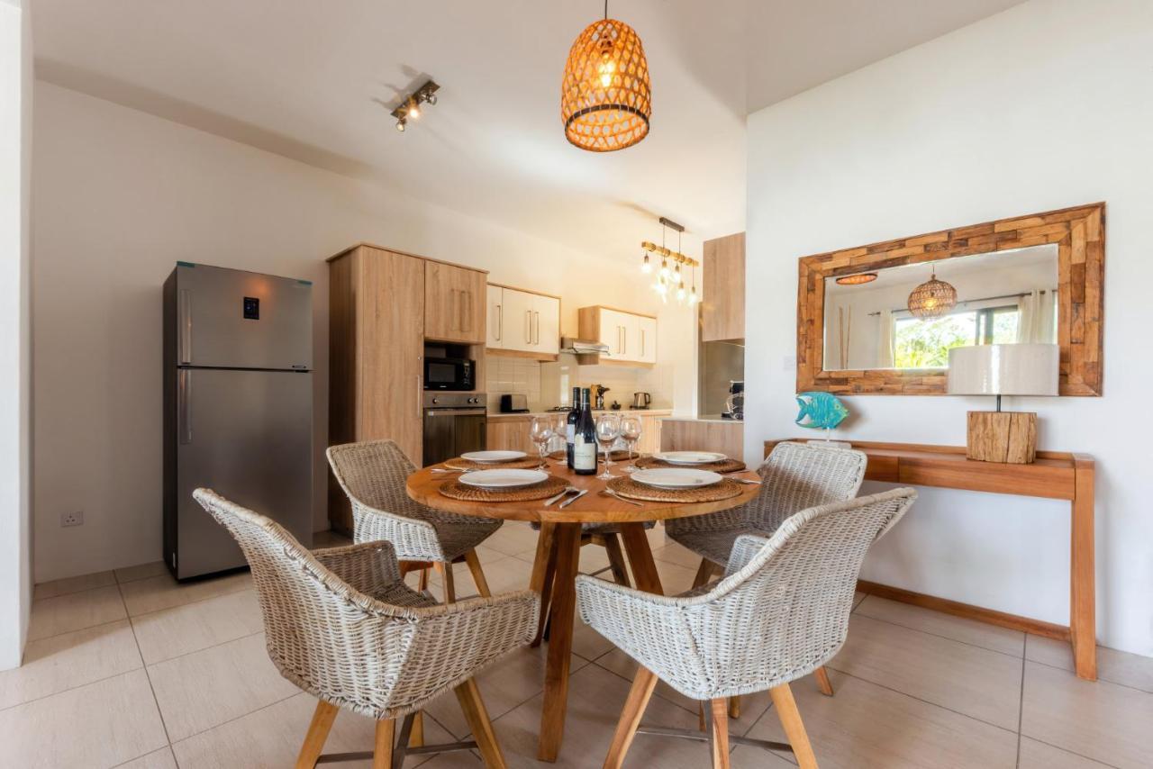 West Wood Holiday Apartment, C6 - Flic En Flac With Pool At A Quiet Location, Beautifully Decorated And Close To The Beach المظهر الخارجي الصورة