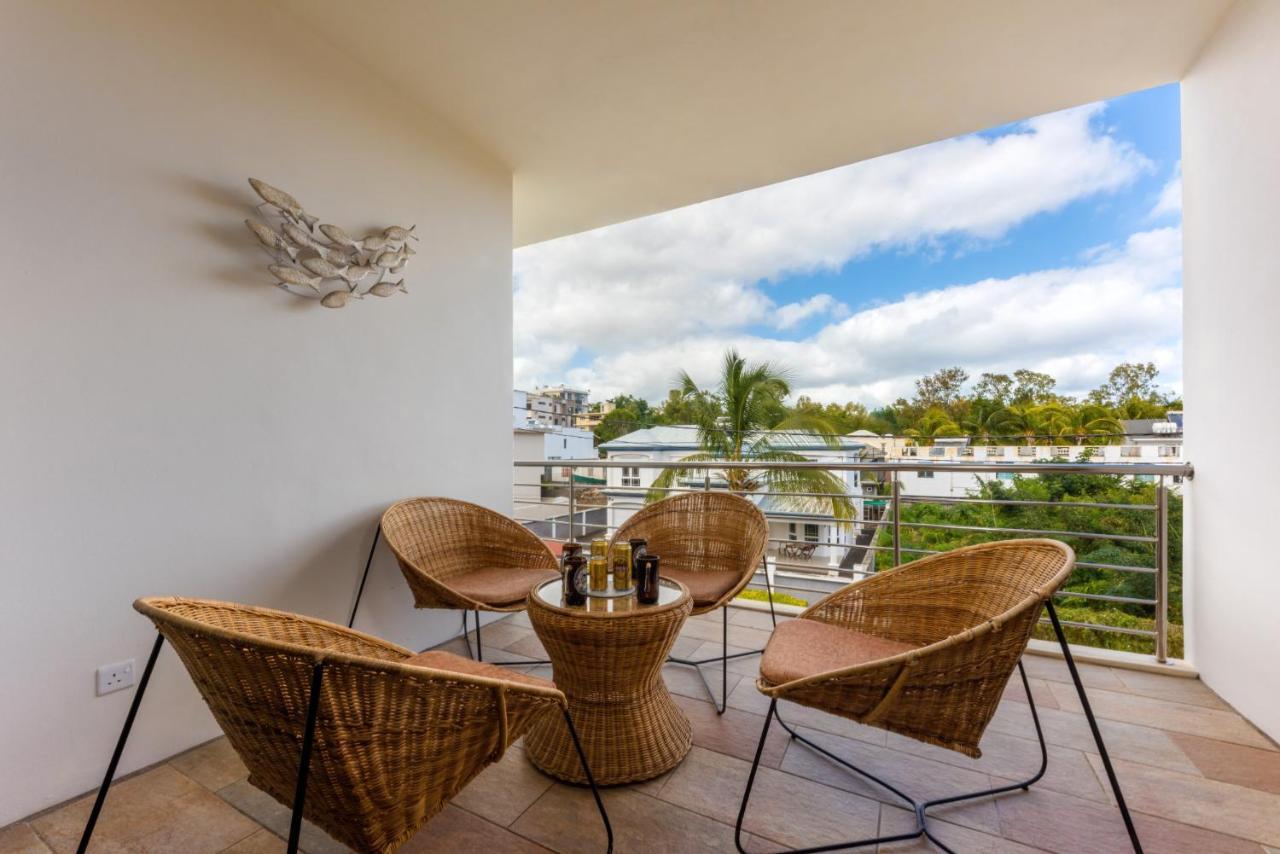 West Wood Holiday Apartment, C6 - Flic En Flac With Pool At A Quiet Location, Beautifully Decorated And Close To The Beach المظهر الخارجي الصورة