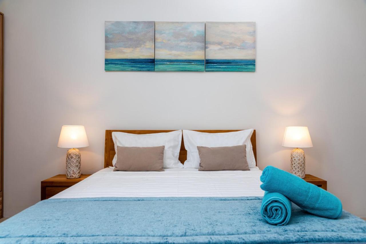West Wood Holiday Apartment, C6 - Flic En Flac With Pool At A Quiet Location, Beautifully Decorated And Close To The Beach المظهر الخارجي الصورة